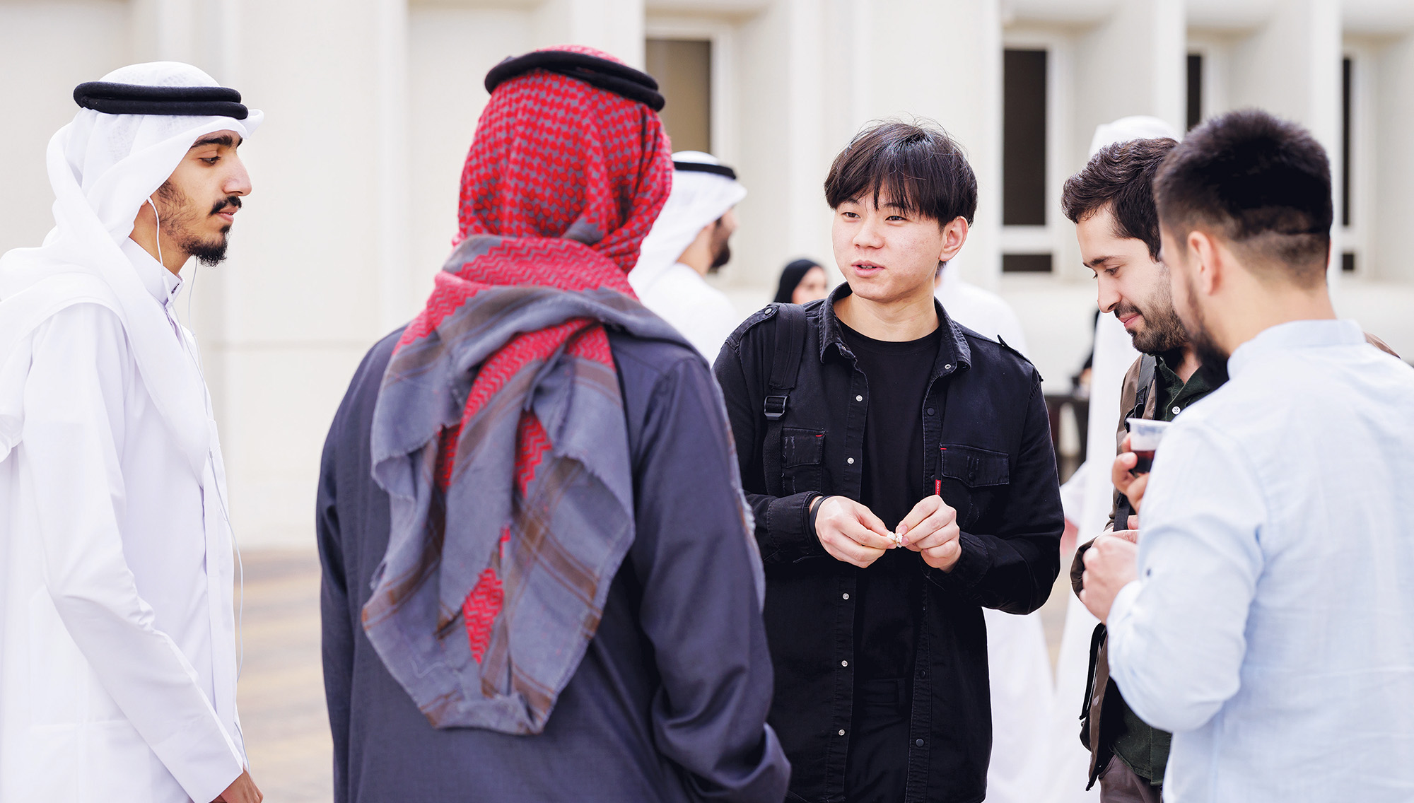 «محمد بن زايد للعلوم الإنسانية» تستقطب طلاب 30 دولة